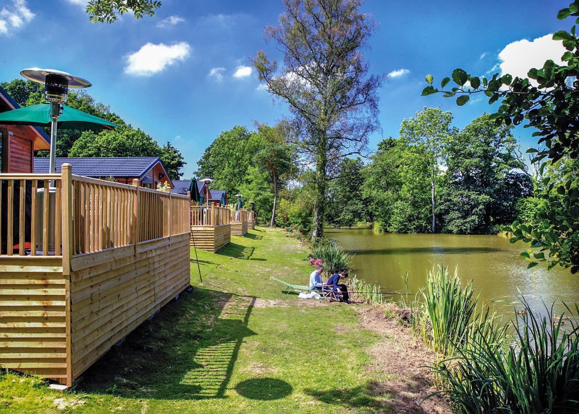 Upton Lakes Lodges Cullompton Exterior foto